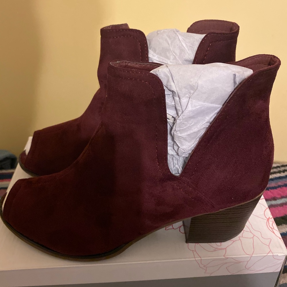 Gently Used Open Toe Booties, Wine Color